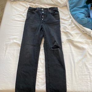 levi straight leg”wedgie straight jeans
